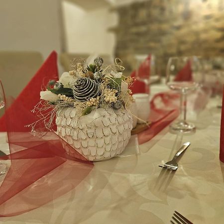 Hotel U Mesta Prahy Náchod Dış mekan fotoğraf