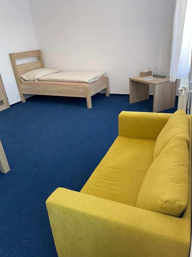 Hotel U Mesta Prahy Náchod Dış mekan fotoğraf